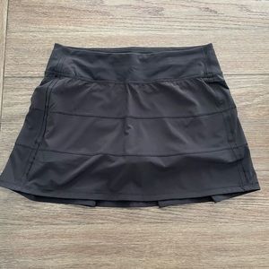 Lululemon Pace Rival Mid-Rise Skort
Long 15”, Size 6